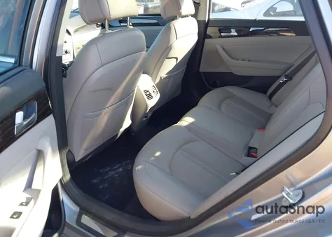 2016 Hyundai Sonata Hybrid Limited z USA, uszkodzony, nr VIN KMHE34L17GA014776